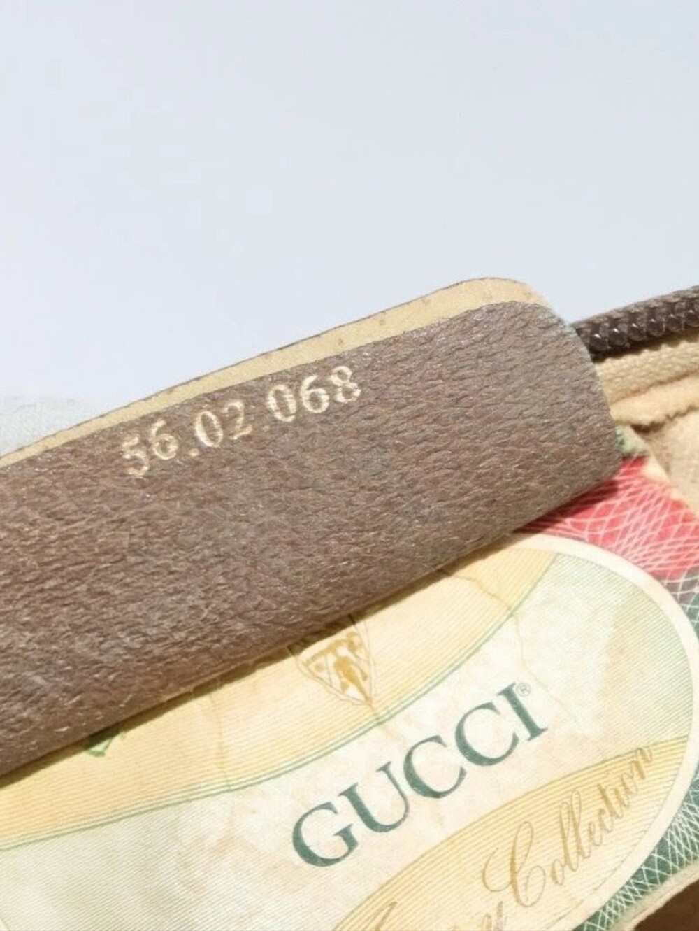 Gucci Authentic Vintage Crossbody Bag - Picture 4 of 12